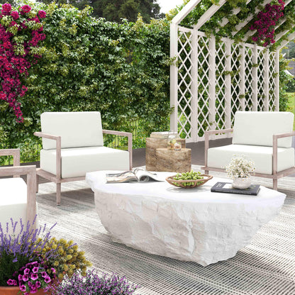 Table basse en microciment blanc luxuriant