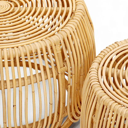Tables gigognes en rotin et saule