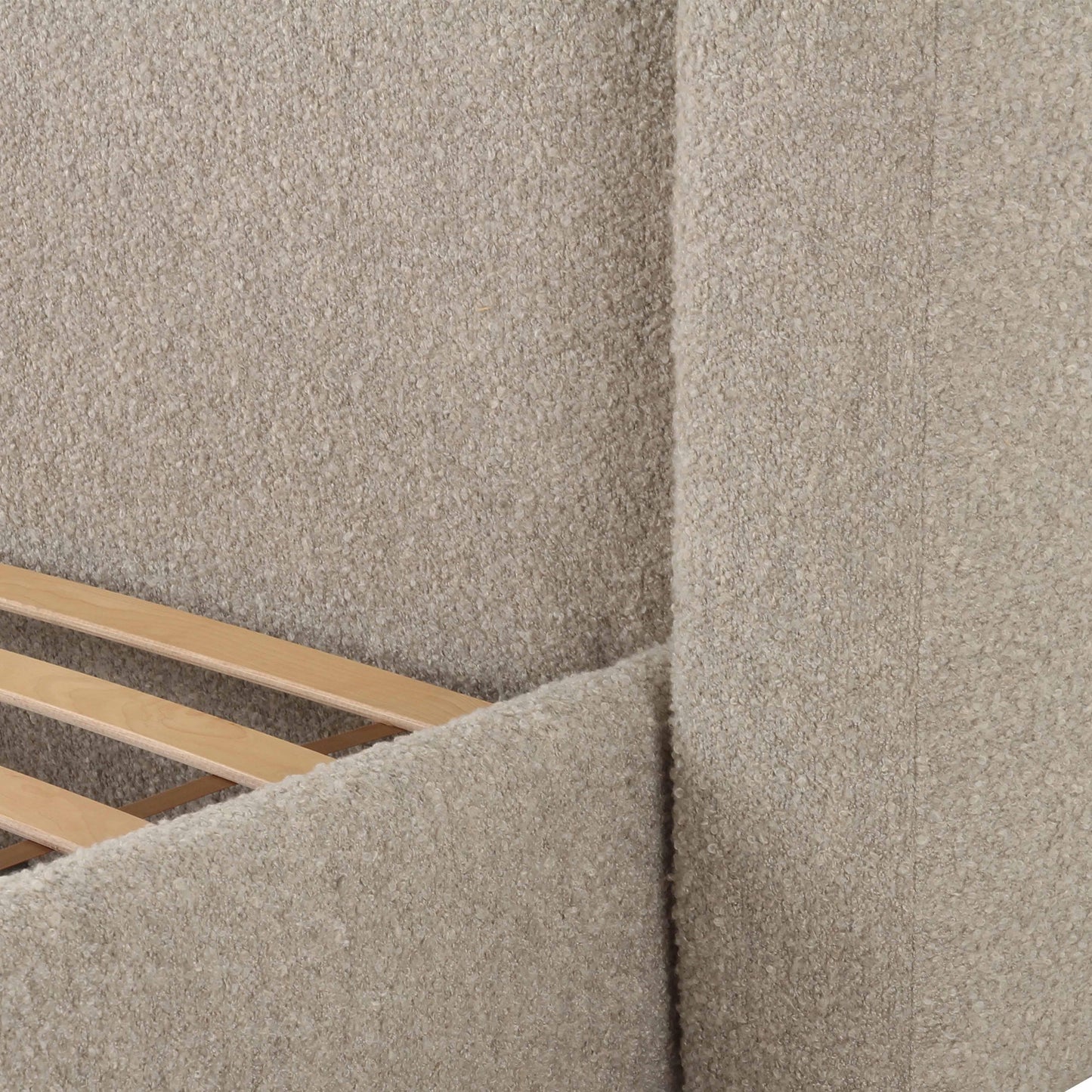 Lit king size Vienna Tan Boucle